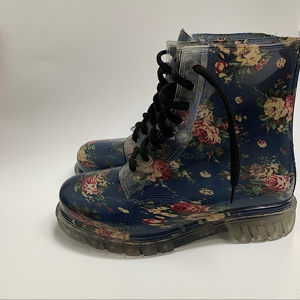Floral Transparent Boots | size 8 women
